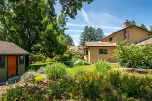 578 Caber Dr, Santa Rosa, CA 95409 - Photo 2