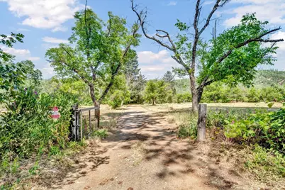 22550 Shady Grove Road, Middletown, CA 95461 - Photo 2