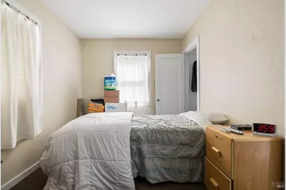 531 E Washington Street, Petaluma, CA 94952 - Photo 22