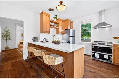 531 E Washington Street, Petaluma, CA 94952 - Photo 4