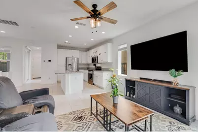 543 Vega Way, Vacaville, CA 95687 - Photo 14