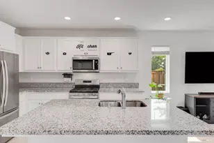 543 Vega Way, Vacaville, CA 95687 - Photo 6