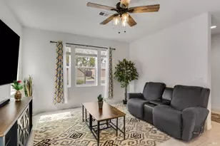 543 Vega Way, Vacaville, CA 95687 - Photo 10