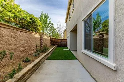 543 Vega Way, Vacaville, CA 95687 - Photo 36