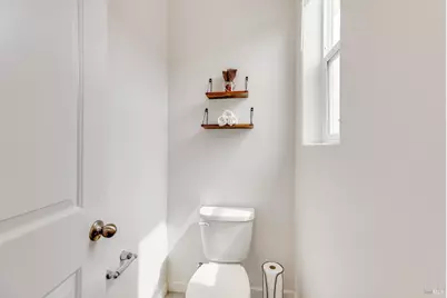 543 Vega Way, Vacaville, CA 95687 - Photo 22