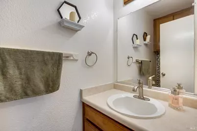 2038 Terry Road, Santa Rosa, CA 95403 - Photo 26