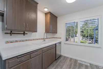 1803 S Dora Street, Ukiah, CA 95482 - Photo 8