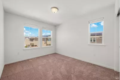 5019 Librarian Court, Vacaville, CA 95687 - Photo 34