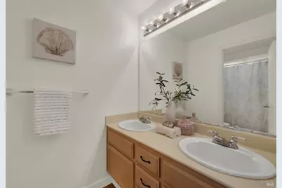 621 Renaissance Avenue, Fairfield, CA 94534 - Photo 34