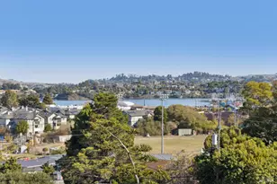 16 Dutton Ct, Sausalito, CA 94965 - Photo 4