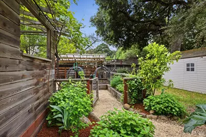 640 Charles Street, Santa Rosa, CA 95404 - Photo 28