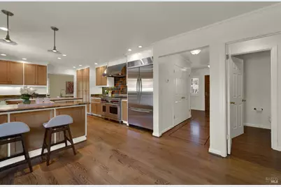 1064 Stonebridge Drive, Napa, CA 94558 - Photo 12