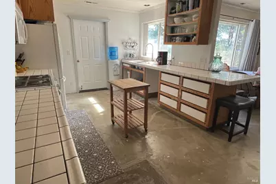 10180 Highway 29, Lower Lake, CA 95457 - Photo 12