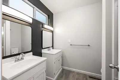 2621 Neotomas Avenue, Santa Rosa, CA 95405 - Photo 24