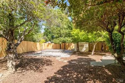 406 Corrillo Drive, San Rafael, CA 94903 - Photo 24