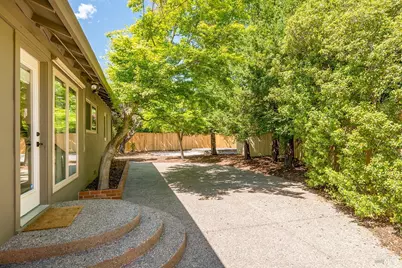 406 Corrillo Drive, San Rafael, CA 94903 - Photo 22