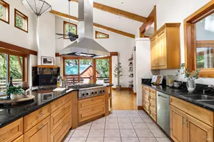 100 Zachary Ln, Santa Rosa, CA 95404 - Photo 10