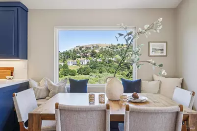 4 Meadow Ridge Drive, Corte Madera, CA 94925 - Photo 14