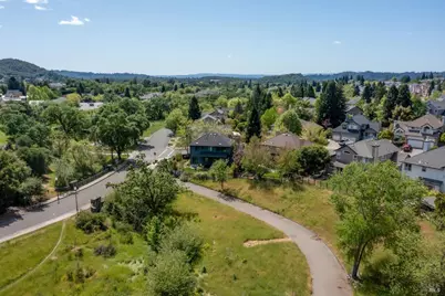 1500 San Ramon Way, Santa Rosa, CA 95409 - Photo 40