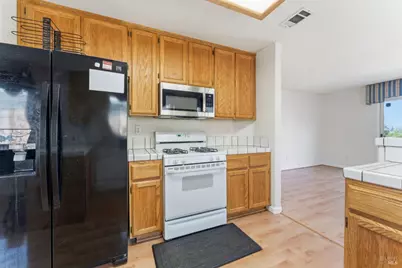 2263 Garnet Drive, Vallejo, CA 94591 - Photo 18