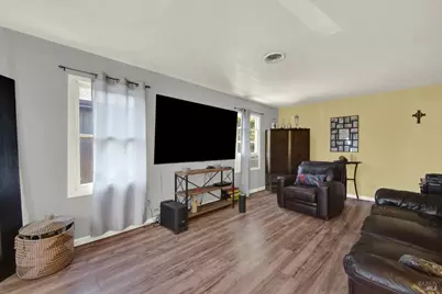 682 Maplewood Avenue, Napa, CA 94558 - Photo 8