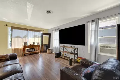 682 Maplewood Avenue, Napa, CA 94558 - Photo 12