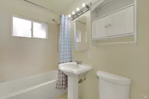 499 Apple Tree Ln, Fairfield, CA 94533 - Photo 38