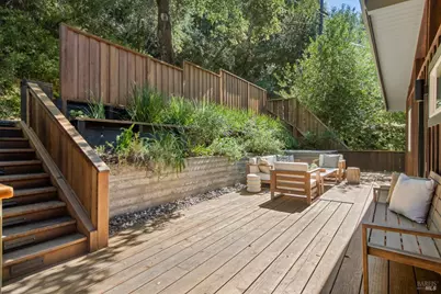 94 Berkeley Avenue, San Anselmo, CA 94960 - Photo 2