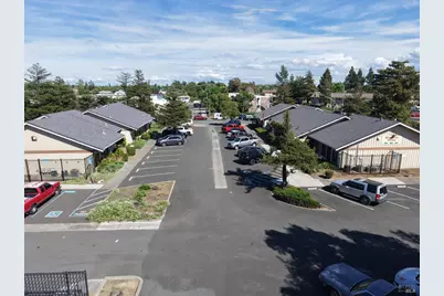 690 E Tabor Avenue, Fairfield, CA 94533 - Photo 16