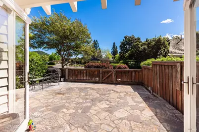 1913 Hopper Way, Yountville, CA 94599 - Photo 2