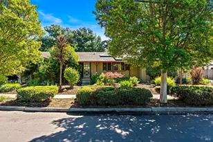 2608 W Pueblo Ave, Napa, CA 94558 - Photo 2