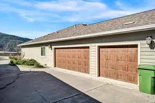 15384 Summit Blvd, Cobb, CA 95426 - Photo 26