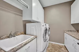 15384 Summit Blvd, Cobb, CA 95426 - Photo 22