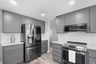 331 Bridgeport Ct, Vacaville, CA 95687 - Photo 24