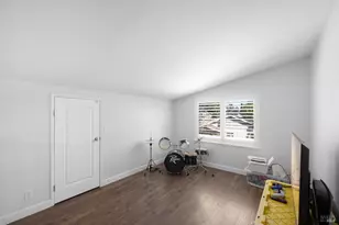 331 Bridgeport Ct, Vacaville, CA 95687 - Photo 32