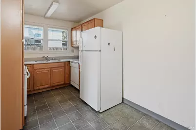 819 Center Street, Healdsburg, CA 95448 - Photo 12