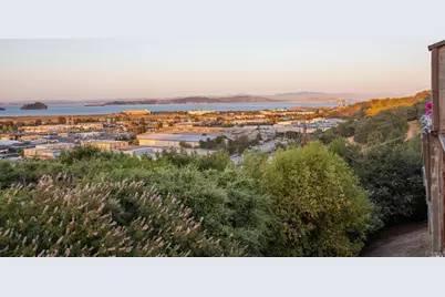 132 Tiburon Boulevard, San Rafael, CA 94901 - Photo 30