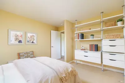 132 Tiburon Boulevard, San Rafael, CA 94901 - Photo 14