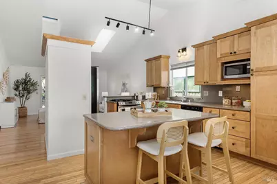 476 Talbot Avenue, Santa Rosa, CA 95405 - Photo 8