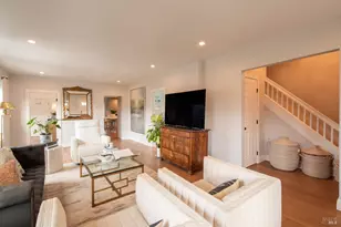 1930 Stockton St, Napa, CA 94559 - Photo 8