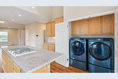 930 Russell Avenue, Santa Rosa, CA 95403 - Photo 18