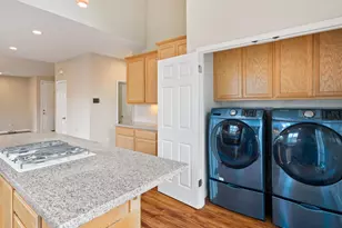 930 Russell Ave, Santa Rosa, CA 95403 - Photo 18