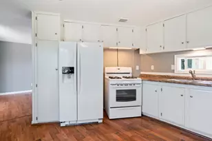 3162 Loretta Way, Santa Rosa, CA 95403 - Photo 10