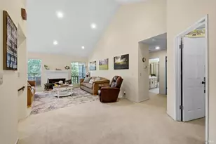 258 Circle Oaks Dr, Napa, CA 94558 - Photo 14