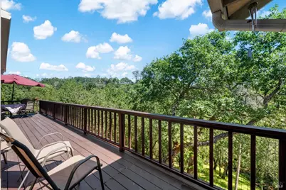 258 Circle Oaks Drive, Napa, CA 94558 - Photo 2