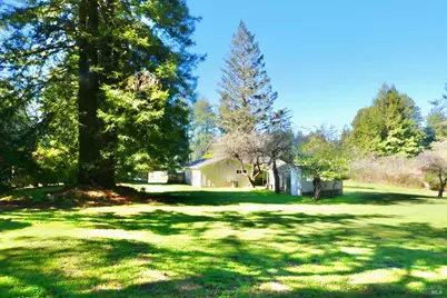30860 Simpson Lane, Fort Bragg, CA 95437 - Photo 28