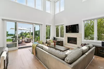 4990 Lakepointe Circle, Santa Rosa, CA 95403 - Photo 10