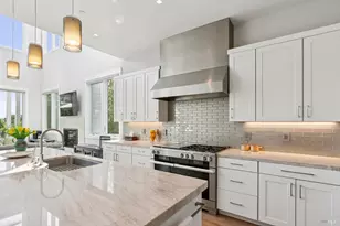 4990 Lakepointe Cir, Santa Rosa, CA 95403 - Photo 18