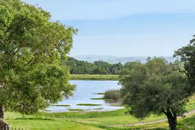 4990 Lakepointe Circle, Santa Rosa, CA 95403 - Photo 6