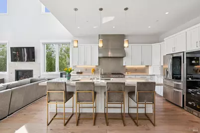 4990 Lakepointe Circle, Santa Rosa, CA 95403 - Photo 24